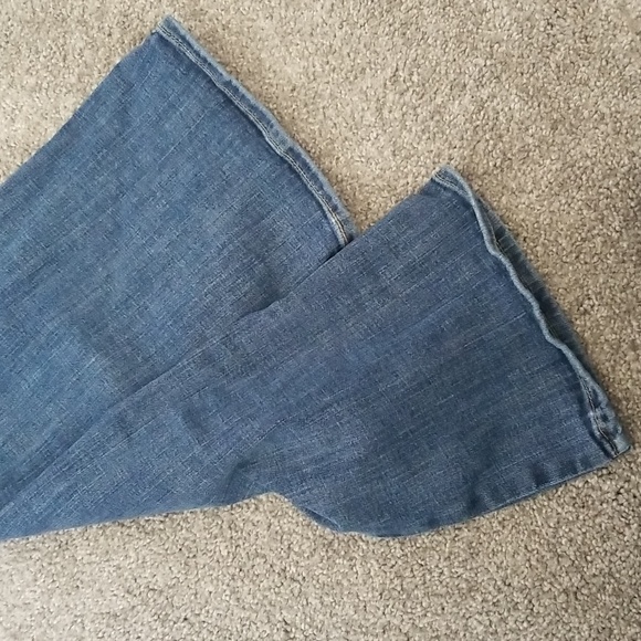 #BB - Levi's Shaping Bootcut 26.5W 27.25L - Picture 11 of 11